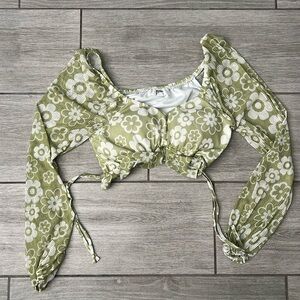 Green Floral Long-Sleeve Crop Top - Unknown Brand